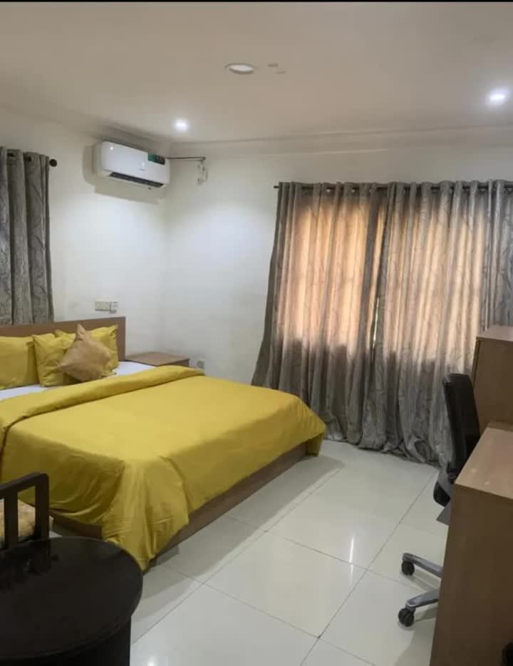Executive Room photo 2